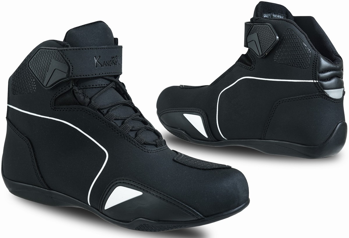 ZAPATILLAS DE MOTO IMPERMEABLES Y TRANSPIRABLES CON HOMOLOGACIÓN CE Y EPI
