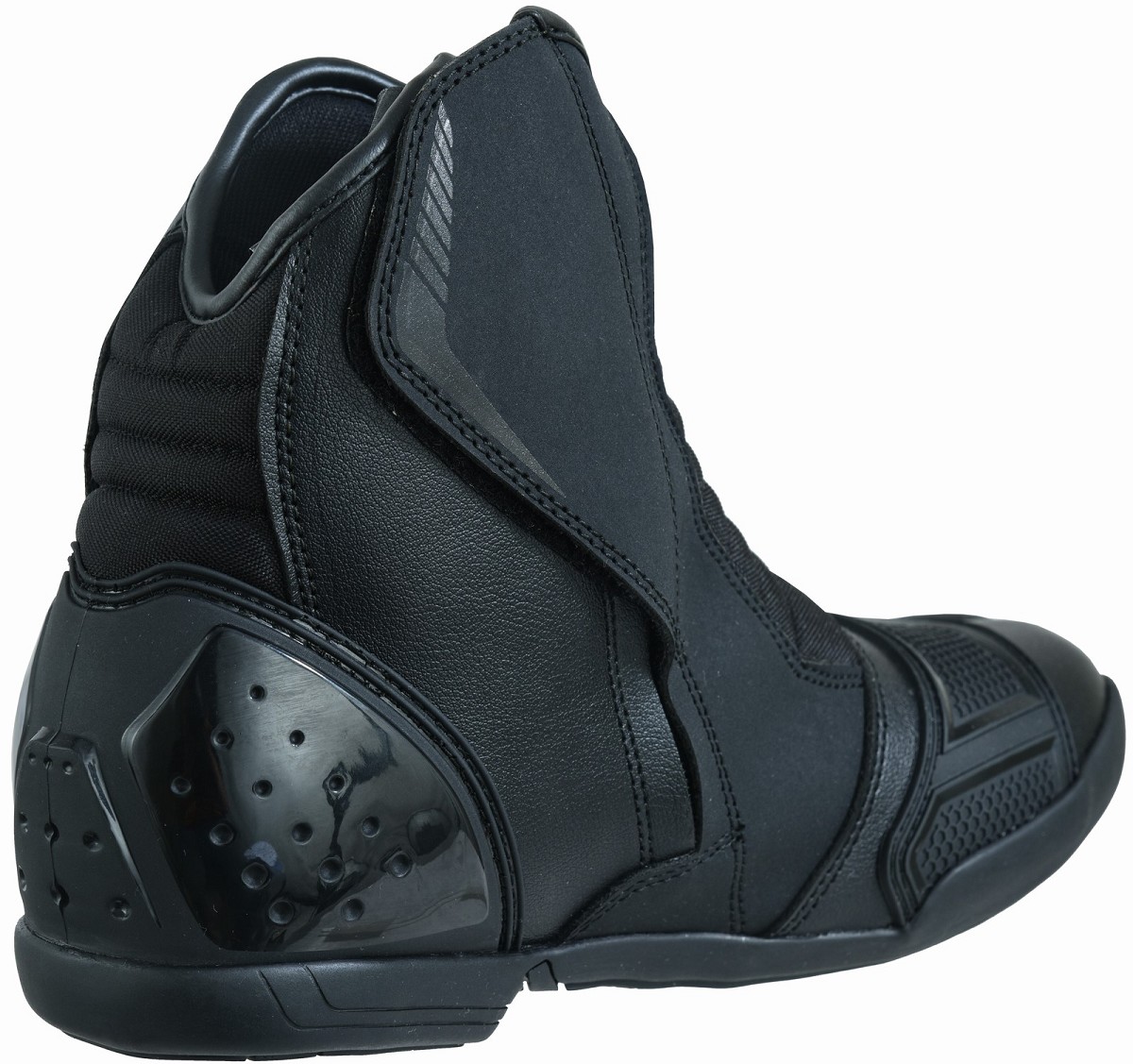 BOTAS DE MOTO CARRETERA ESTILO DEPORTIVO CAÑA CORTA IMPERMEABLES Y TRANSPIRABLES CON HOMOLOGACIÓN CE Y EPI