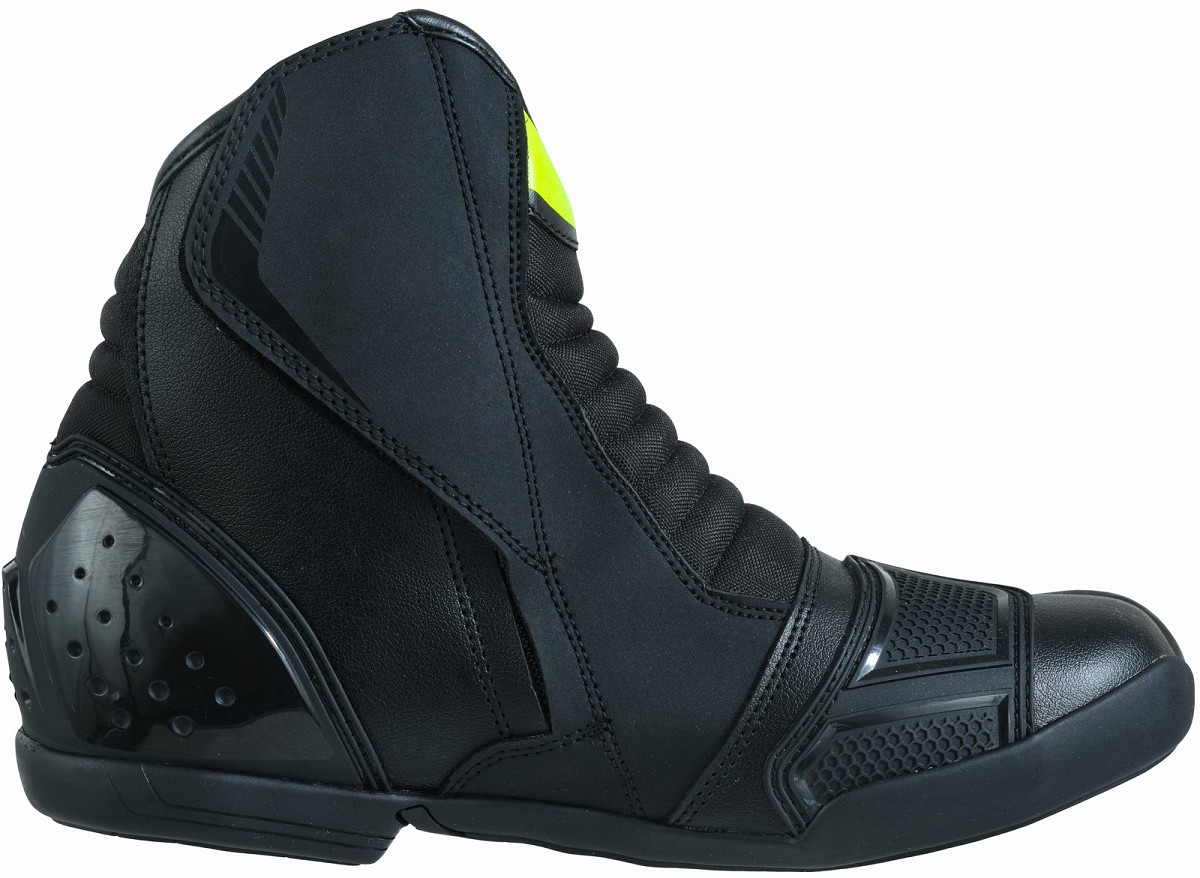 BOTAS DE MOTO CARRETERA ESTILO DEPORTIVO CAÑA CORTA IMPERMEABLES Y TRANSPIRABLES CON HOMOLOGACIÓN CE Y EPI