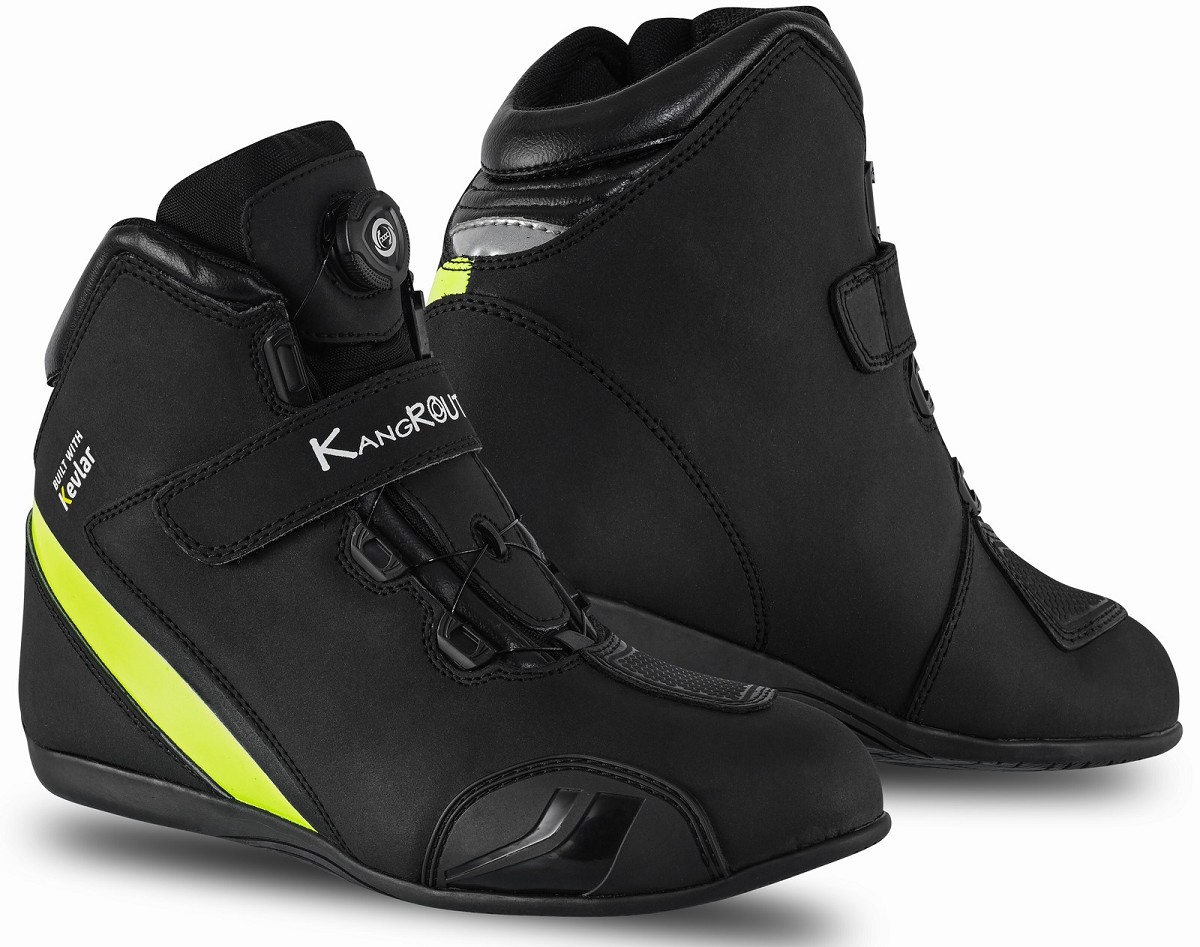 ZAPATILLAS DE MOTO IMPERMEABLES Y TRANSPIRABLES CON HOMOLOGACI&Oacute;N CE Y EPI